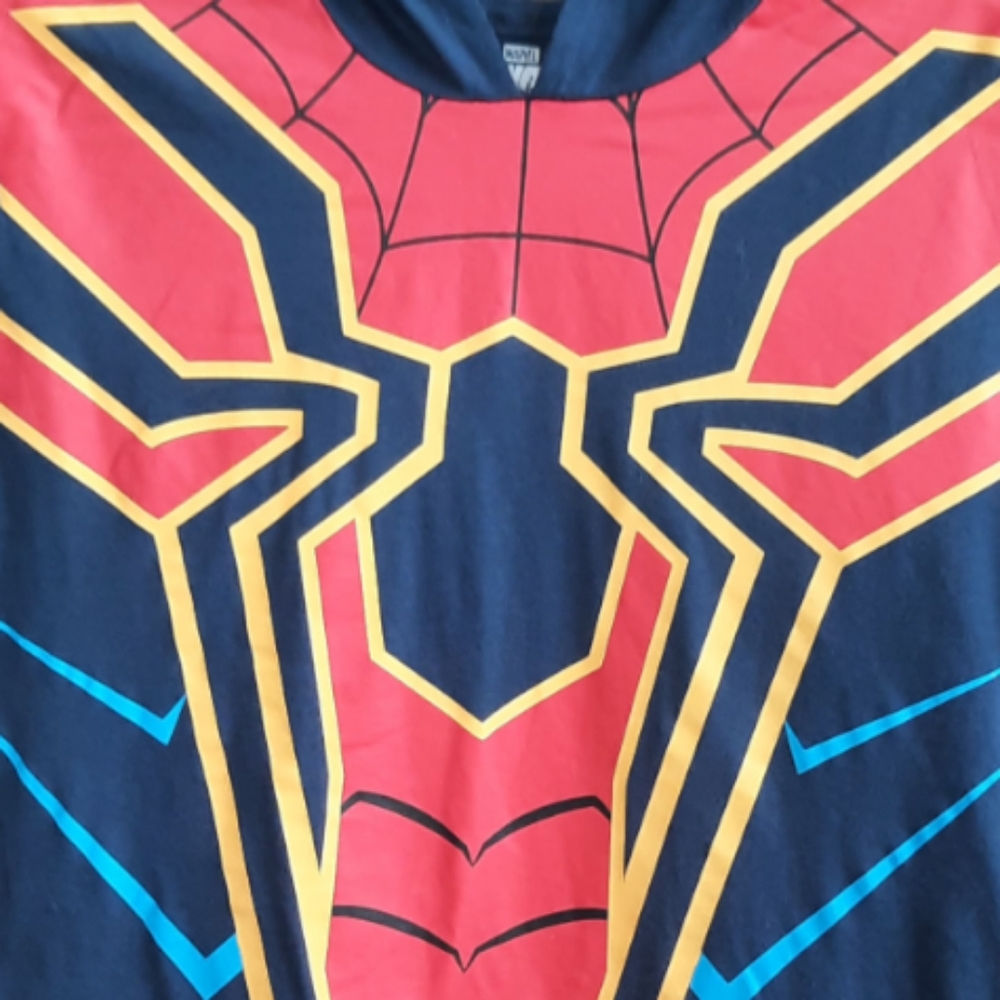 Marvel Iron Spider-Man Short Sleeve Mask Hoodie - Picture 3 of 8